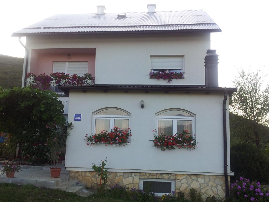 Apartments Zegarac House Korenica Exterior foto